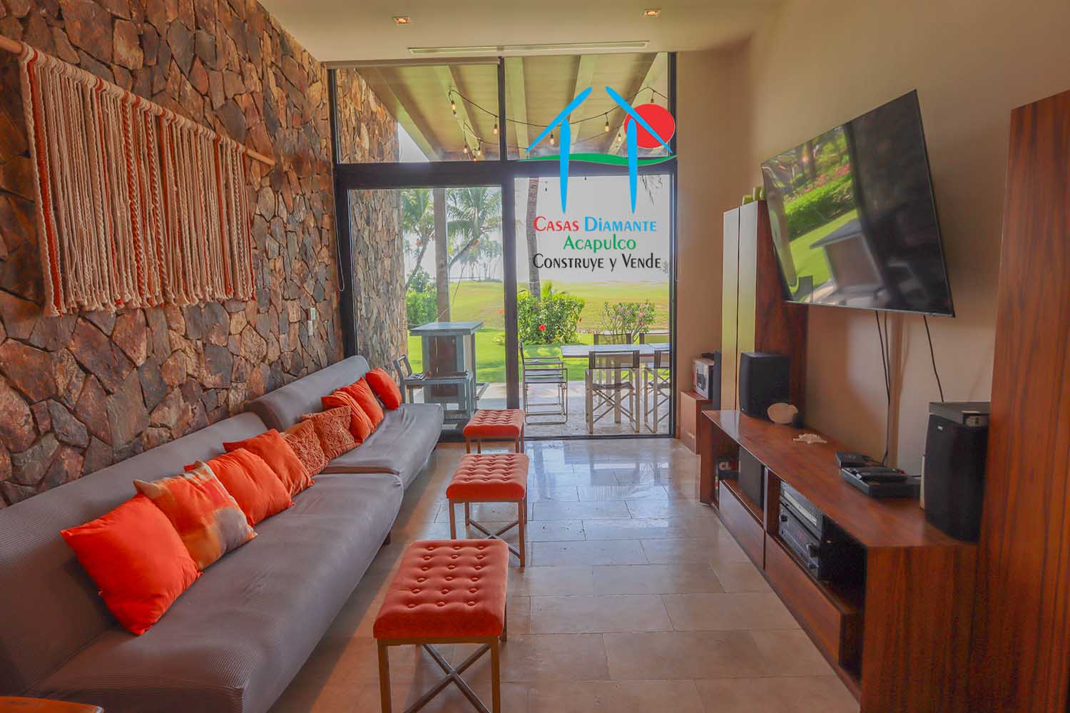 Delta 6 - Sala de televisión 2